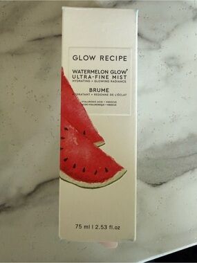 Glow Recipe Watermelon Glow Ultra-Fine Mist — Red and Green Accents